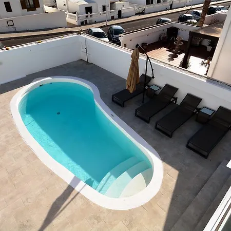 فيلة Poseidon Private Pool